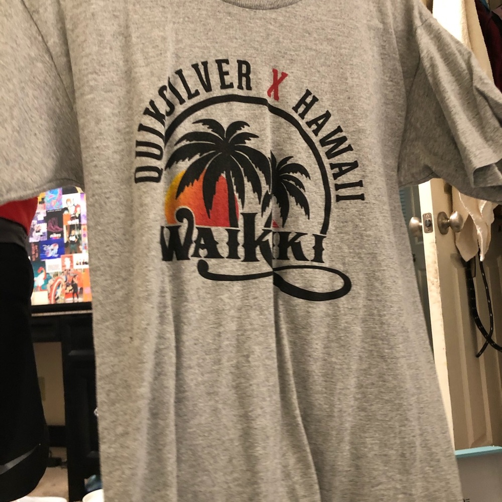 QuickSilver x Hawaii Waikiki shirt